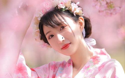 相思无尽暮还朝,岁月流转中的情感历程 第1张 相思无尽暮还朝,岁月流转中的情感历程 第1张