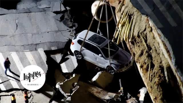 坠落星光倒灌时,宇宙奇观背后的神秘力量